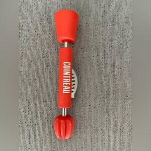 Cointreau mixing tool